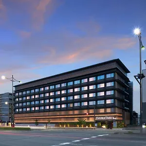 Doubletree By Hilton Higashiyama Hotel